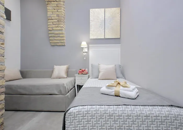 Gasthuis Roman Holiday Suites 4*