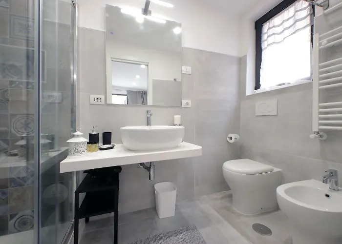 Guest house Roman Holiday Suites 4*
