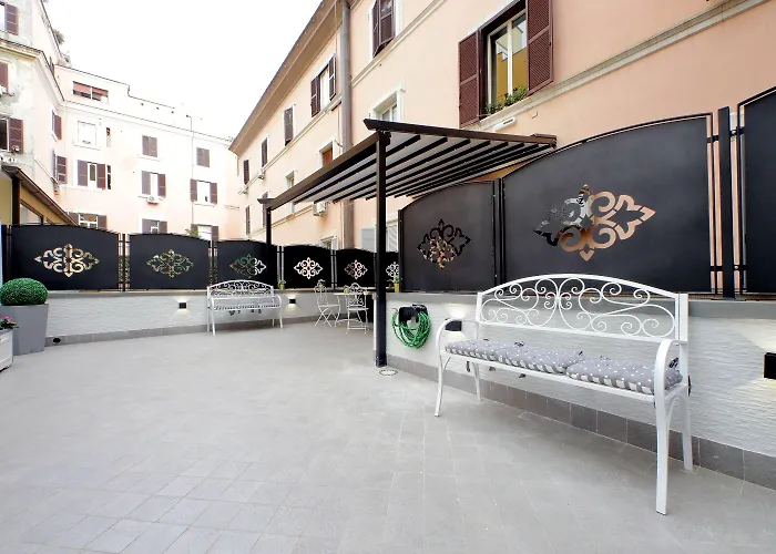 Roman Holiday Suites 4* Rome